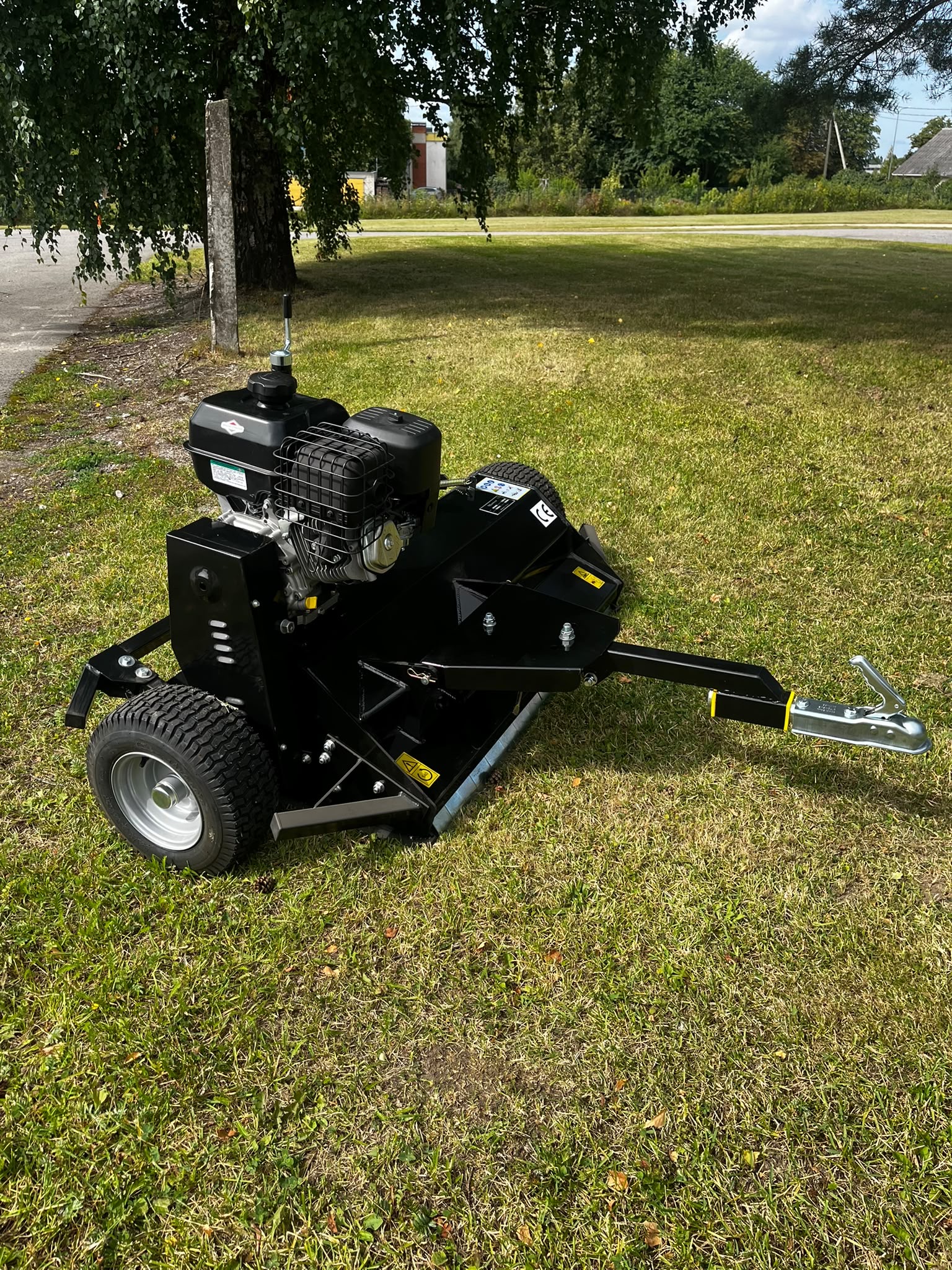 ATV HOOLDUSNIIDUK TRUMMEL SHARK 120CM